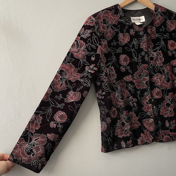 Vintage Black Velvet Jacket Size 12 Goth Floral Collarless Regency Whimsigoth - Picture 2 of 12